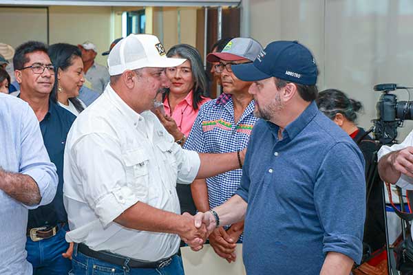 Gira conjunta del Ejecutivo y Legislativo cierra primera etapa con éxito y anuncian segunda fase