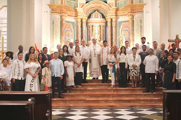 Panamá celebra “Día Mundial del Folklore” con homenaje a Dora Pérez de Zárate y actividades culturales