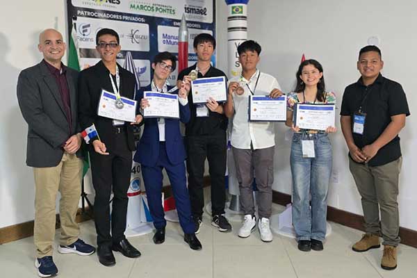 Estudiantes panameños ‘brillan’ en Olimpiada Latinoamericana de Astronomía y Astronáutica celebrada en Brasil