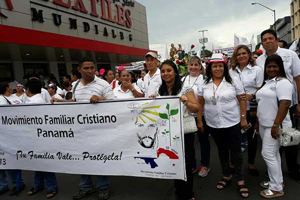 MFC celebra encuentro nacional en Santiago de Veraguas
