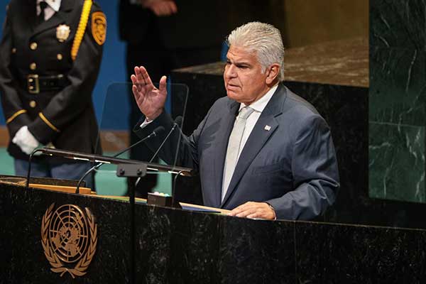 Mulino reitera firme defensa a la neutralidad del Canal de Panamá ante la ONU