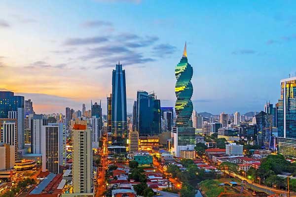 Panamá brilló como anfitrión de los Premios Juventud 2025