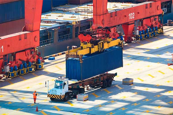 Panamá incorporará inteligencia artificial para reforzar seguridad en la cadena de suministro global de carga