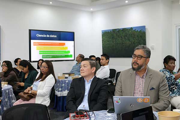 Senacyt presenta resultados del segundo curso de formación en tecnologías geoespaciales