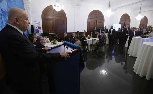 Sepresac celebra primer aniversario destacando avances en alfabetización constitucional