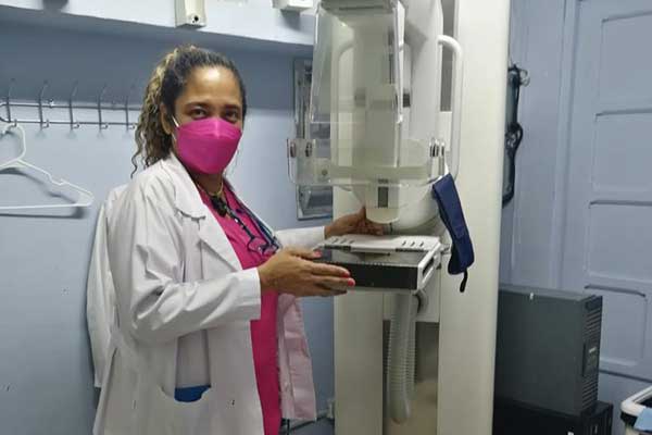 Fundacáncer reafirma su compromiso con la detección temprana y atención integral de mujeres en Panamá