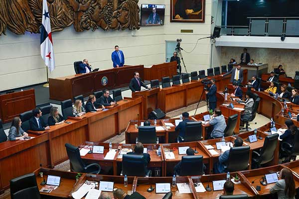Gobierno impulsa modernización institucional con la integración de PROPANAMÁ al MICI