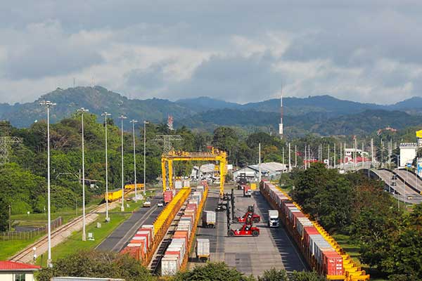Panamá escala como hub regional de servicios, exportaciones superan los B/. 9,700 millones en solo seis meses