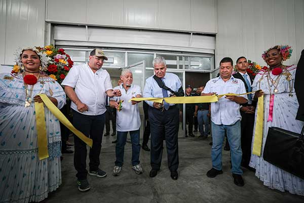 Presidente Mulino inaugura tercera Tienda del Pueblo en la ciudad capital