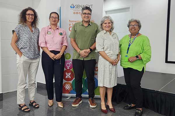 Analizan en café científico los humedales de importancia internacional: sitios Ramsar