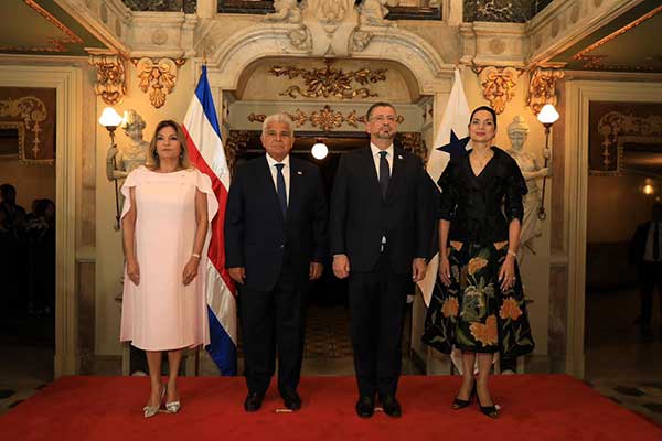 Panamá y Costa Rica se comprometen a reforzar la cooperación bilateral