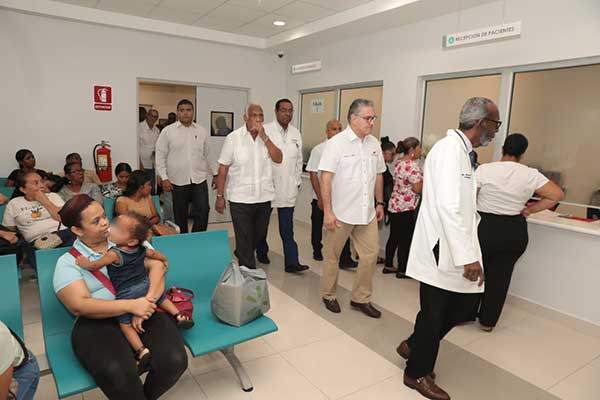 Colonenses ya se benefician de los servicios del nuevo Hospital Dr. Manuel Amador Guerrero