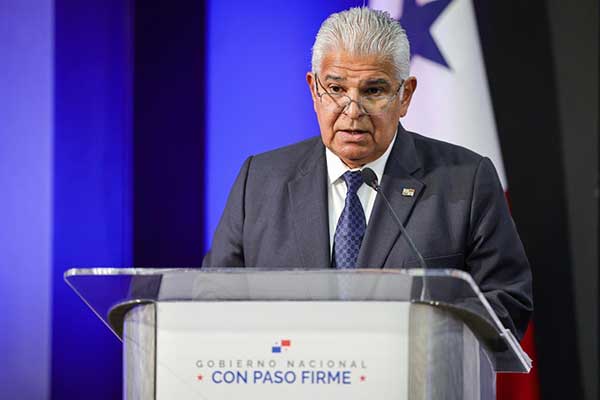Mulino anuncia licitación de nuevas obras y afirma: “creo en el orden y en sentar las bases de un país que crezca y dé oportunidades”