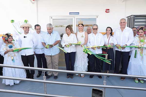 Mulino inaugura nuevo Centro de Salud de Guararé que se suma a obras rescatadas por su administración