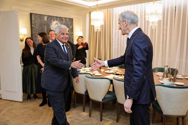 Mulino y primer ministro de Noruega destacan vínculo marítimo entre ambos países