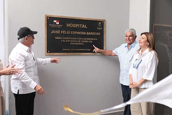 Presidente Mulino cumple promesa de entregar a chiricanos el hospital de Bugaba