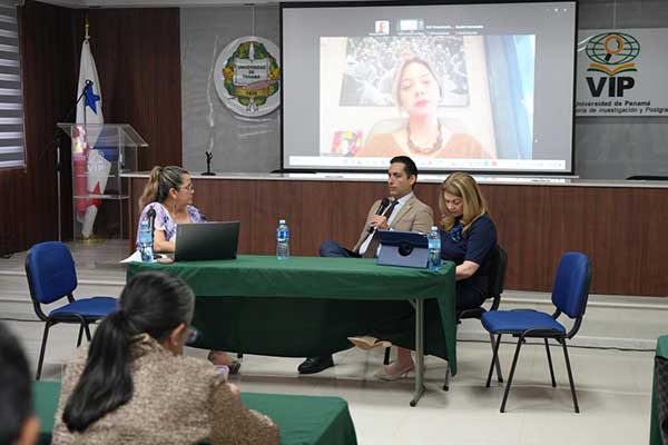 Osorio destaca importancia de tener instrumentos de planificación en Foro Hábitat y Metrópolis