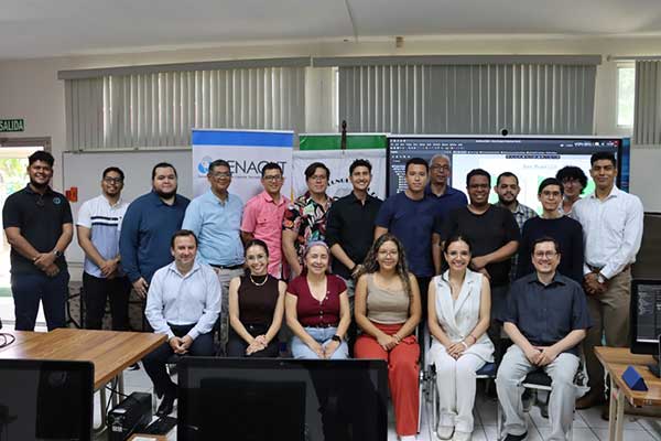 Senacyt impulsa la microelectrónica con curso internacional que acelera inserción de Panamá en cadenas de valor