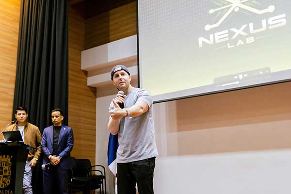 Alcaldía de Panamá lanza Nexus Lab, la plataforma digital gratuita para formación de jóvenes
