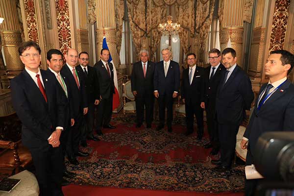 Integración económica y colaboración entre Panamá y Chile abordan Mulino y Kast