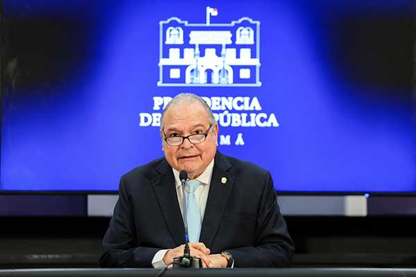 MOP seguirá monitoreando y revisando el Puente de Las Américas, tras su reapertura parcial con restricciones, reitera Andrade