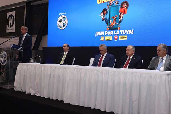 Ministro Jované afirma que el Gobierno está enfocado en reactivación económica