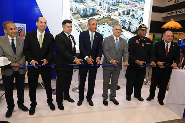 Ministro Orillac inaugura feria Capac Expo Hábitat 2026