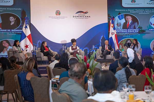Panamá y República Dominicana analizan sinergias entre cine, turismo y marca país