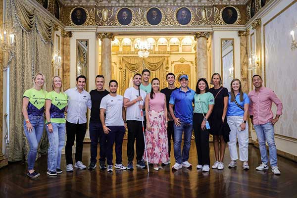 Participantes de Ironman Panamá 2026 son recibidos en el palacio de Las Garzas