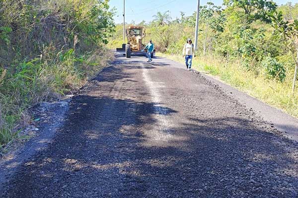 Rehabilitación de la vía El Prado-Buenos Aires avanza en la comarca Ngäbe Buglé