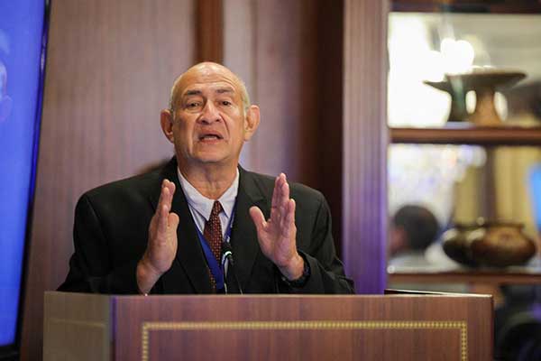 Aprueban fondos para Plan Maestro de Electrificación Rural