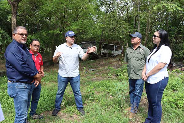 Evalúan terrenos en La Pintada y Antón para futuros proyectos habitacionales