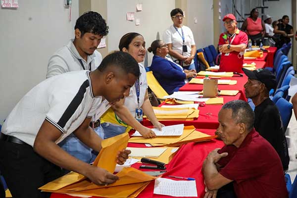 MIDES incluye a más de 3,700 panameños a los programas sociales y anuncia 17 jornadas sociales en Panamá