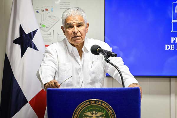 Mulino llama a sesiones extraordinarias, habla sobre ley de etanol y desconoce ley de incremento al impuesto a contenedores