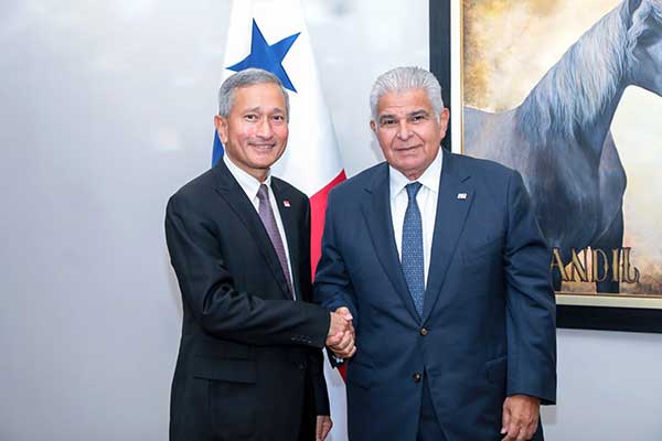 Mulino y Canciller de Singapur destacan importancia del comercio marítimo y acuerdan estrechar cooperación en ciberseguridad