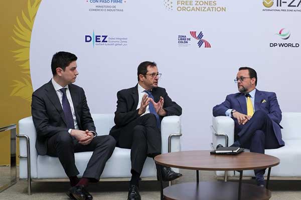 Panamá impulsa mejoras en licencias de zonas francas para atraer empresas de servicios modernos