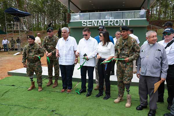 Panamá recibe donación de $3 millones de EE.UU. para limpiar contaminación causada por migración ilegal en Darién