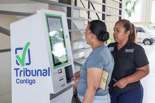 Quioscos multiservicio agilizan trámites por el CEPANIM