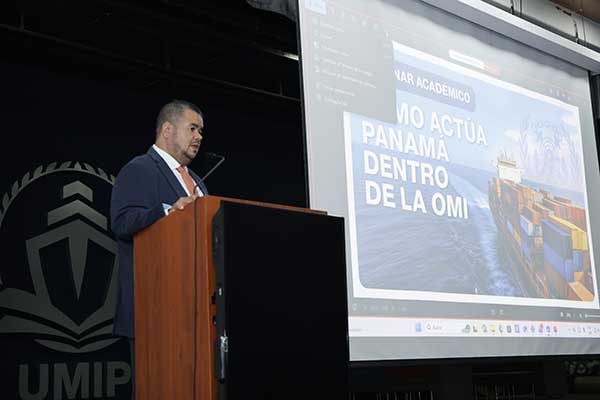 Estudiantes de Posgrado de la UMIP promueven análisis de convenios marítimos y liderazgo de Panamá en la OMI