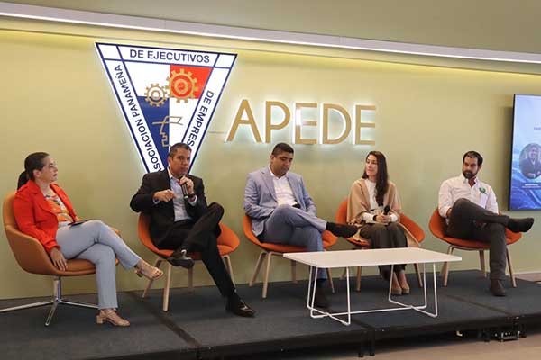 Foro de Ambiente de APEDE: Panamá impulsa nuevas tecnologías y monitoreo en tiempo real para fortalecer su seguridad hídrica