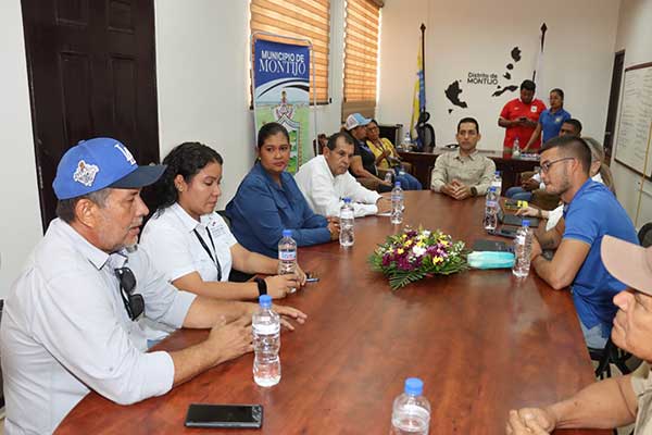 Miviot promueve ordenar territorios en Veraguas para un mejor uso de suelos