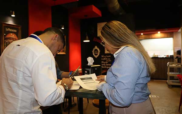 Miviot realiza operativo por registro de contratos comerciales en San Francisco