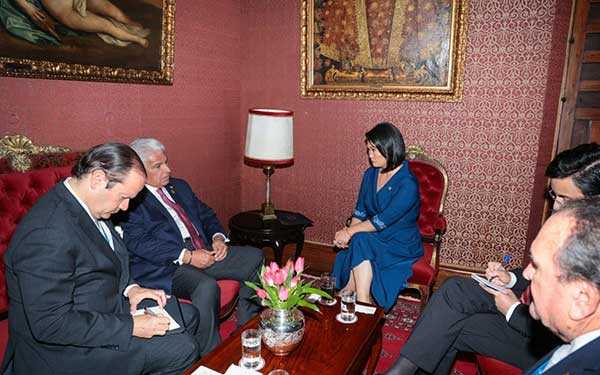 TLC, puertos, Tratado de Neutralidad y cielos abiertos, temas centrales del encuentro Mulino-Fujimori