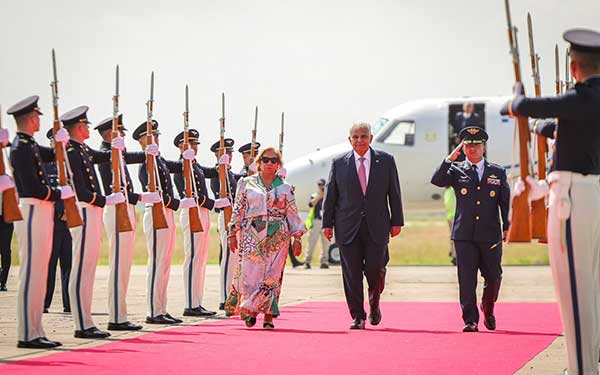 Mulino llega a Colombia para investidura de Abelardo de la Espriella y reimpulsar relaciones bilaterales