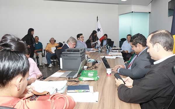 Cumplimiento de constructoras y promotoras de vivienda será fiscalizado