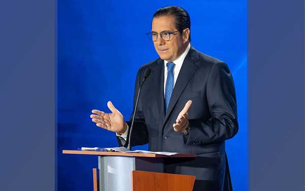 Expresidente Torrijos tiene luz verde para iniciar proceso de inscripción de UNE