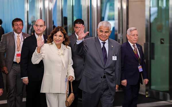 Foro de Columbia University destaca liderazgo de Mulino y potencial económico y logístico de Panamá
