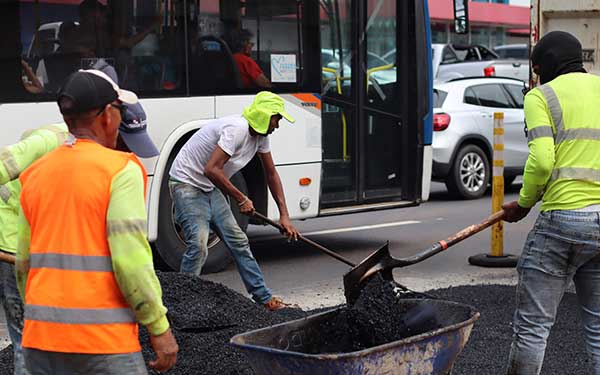 MOP rescatará proyecto de renovación urbana en Calle 50 y ejecutará nuevas obras viales en la capital