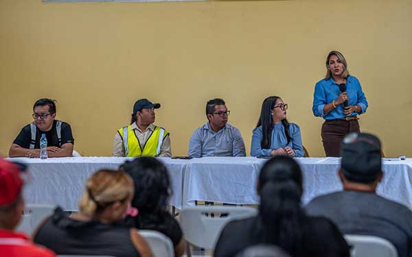 Moradores de Torolandia y Perequeté conocen avances de la ampliación del Corredor de las Playas