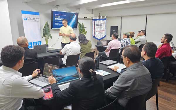 Senacyt y Cecomro impulsan adopción de inteligencia artificial en MiPymes de la Región Occidental